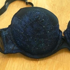 Very Sexy Uplift Balconet 36B with Garter belt